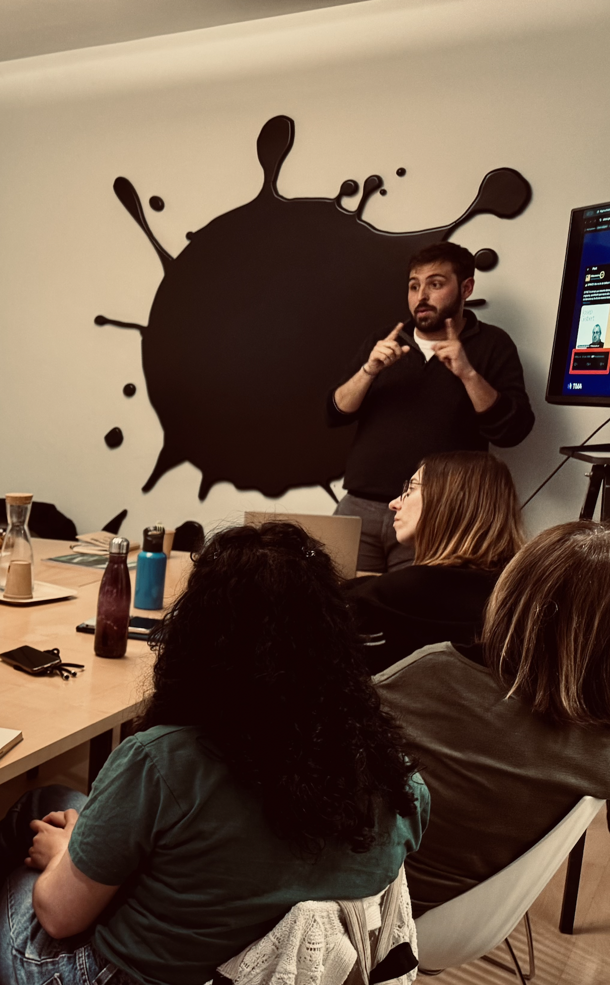 Formación en IA y GEO para medios: programa NOW x APPEC